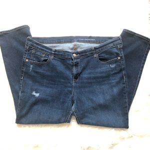 Old navy girlfriend 18 R blue jeans